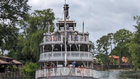 Disney destroy Frontierland